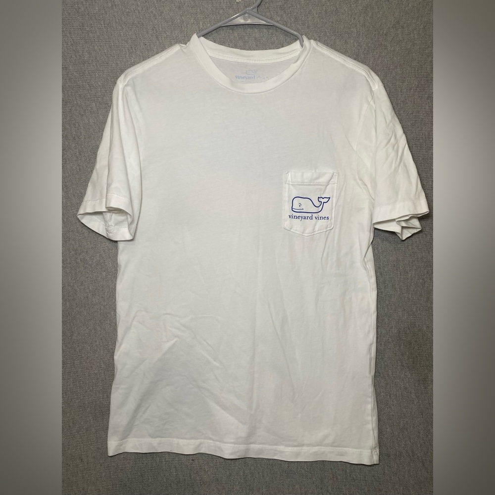 Vineyard Vines Men Short Sleeve Pocket Crew Neck Tee T-Shirt "FLAG SAILS" XS - Picture 2 of 9